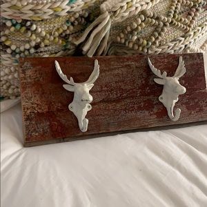 Reclaimed Wood Hanging 2 Moose Holiday Hook Piece